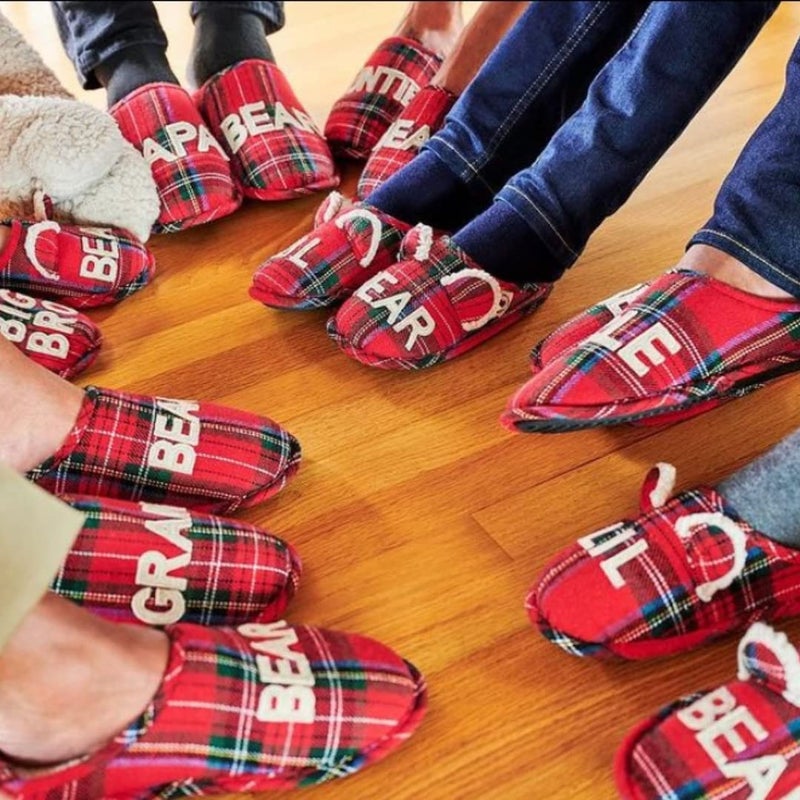 Dearfoams Kids Unisex Slipper, Lil Bear Tartan Plaid, US 11-12 Toddler - Image 2